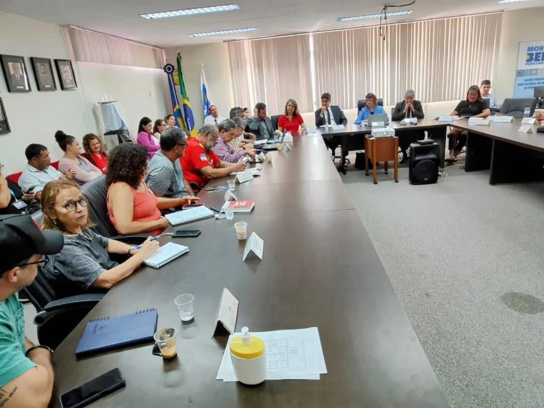 Mesa Geral de Negociação de 15 de maio